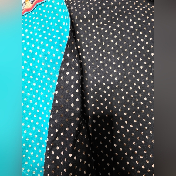 Southwestern Turquoise Vest With Cactus And Pottery Designs Size Medium/Large - Picture 4 of 5